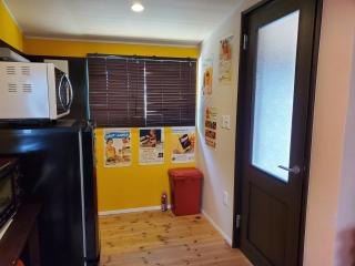 Mrs. Maroulla's HOUSE - 4