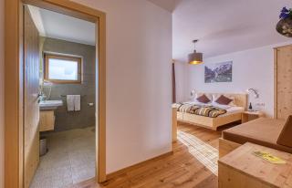 Garni Appartments Helvetia - Villabassa - 8