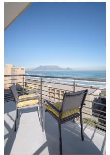 Designer Flat with scenic views - 8