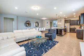 Villa W Pool Movie Theater Game RoomSleeps 20 - Kissimmee - 5