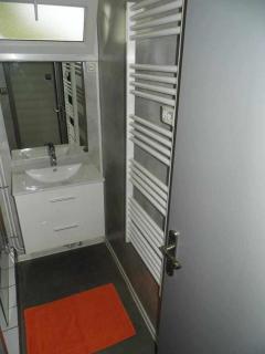 Joli petit T2 calme au bord de leau - Vieille-Brioude - 1