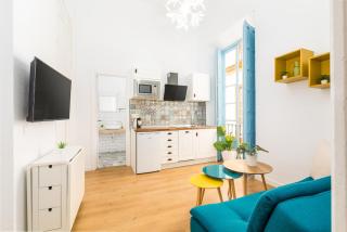 Suite Homes Apartamentos Plaza de la Merced - Malaga - 9