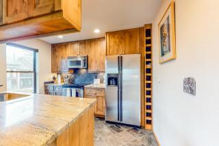 Dawn's Cabin - Frisco - 4