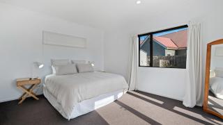 Meadowstone Family Retreat - Wanaka Holiday Home - Wanaka - 1