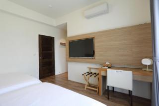 Static Stack House - 1