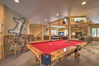 Expansive Ruth Lake Home with Dock, Fire Pit and Beach - Emily - 8