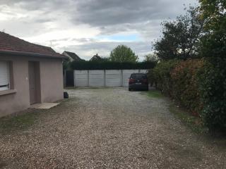 studio avec place de parking - Yzeure - 7