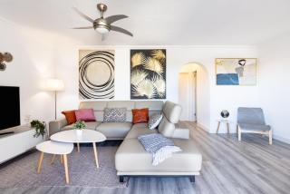 GIGANTES Oasis Deluxe by Sunkeyrents - 3