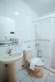 Pingan Ju Homestay - Jinning - 4