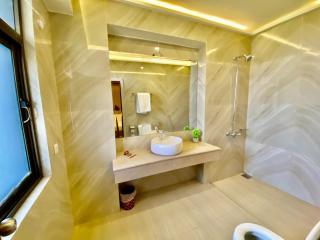 Shelton's Ambassador - Islamabad - 3
