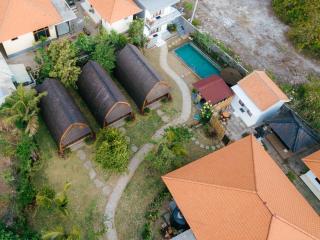 Wooden Puri Guesthouse - Uluwatu - 0
