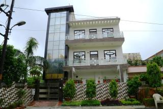 Maharaja Homestay - Agra - 9