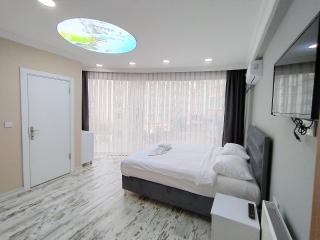 King Istanbul Hotel - 0