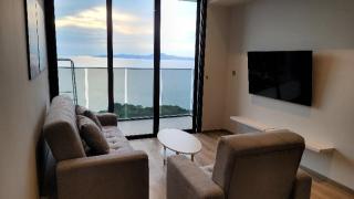 Andromeda Seaview Condo Near Beach - 9