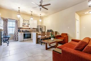 St Charles Spacious Condo in the Heart of the City - New Orleans - 7