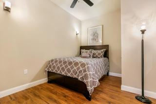 St Charles Spacious Condo in the Heart of the City - New Orleans - 6