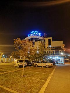 Hotel Elegance - Belgrado - 9