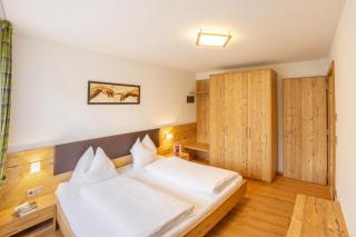 Hotel Garni Angerer - Lutago - 9
