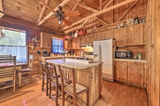 Rustic Canyon Lake Cabins with Hot Tub on about 3 Acres - Canyon Lake - 5