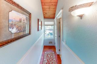 Beautiful Briny Retreat - Newport - 6