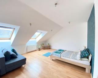 ORANGEHOMES large studio apartment Erkel street - Budapest - 8