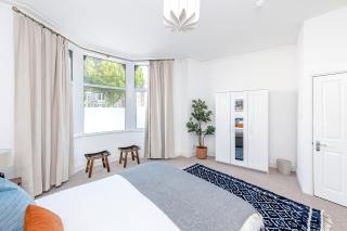 Stunning Apartment In Peaceful Central Neighbourhood, Free Private Parking - Cardiff - 9