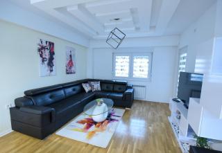 Luxury "Cube" Apartment - 7