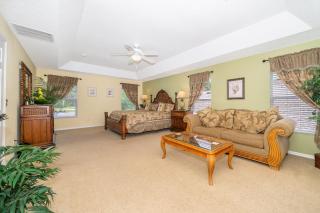 Vacation Villa with Private Fenced Pool & Spa - Davenport - 4