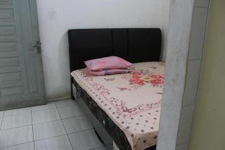 Penginapan Transit Tomato - Tanjungmorawa - 7