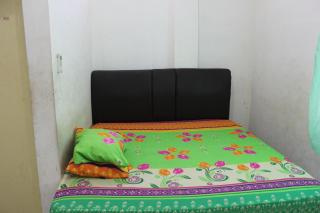 Penginapan Transit Tomato - Tanjungmorawa - 5