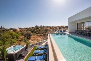 Villa Charlotte by Algarve Vacation - Armação de Pêra - 5