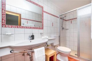 Haus Deutinger - 9