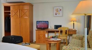 Hotel Domicil Berlin by Golden Tulip - Berlin - 8