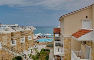 Jo An Beach Hotel - Adelianos Kampos - 0