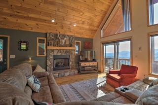 Unparalleled Mountain Views Spacious Cabin in NC! - 7