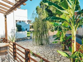 Three Seasons - Kavos - 3