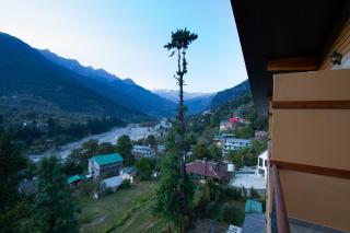 Aloka Resort - Manāli - 8