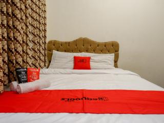 RedDoorz near Tugu Yogyakarta - 0