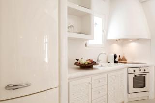 Luxury Naxos Villas Grande Suite Air Conditioning Outdoor Pool 1 Bedroom Stelida - 2