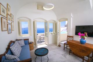 Elegant Santorini Villa Villa Spyros Villa Demi Private Hot Tub Air Conditioning 2 Bedroom - Oia - 2