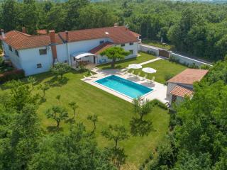 Holiday Home Tijan by Interhome - Žminj - 8