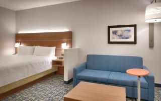 Holiday Inn Express & Suites - Gainesville I-75 by IHG - Gainesville - 7