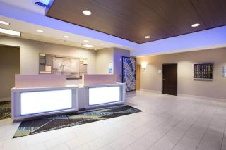 Holiday Inn Express Hastings by IHG - Hastings - 9