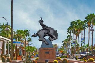 Home2 Suites by Hilton Scottsdale Old Town - 2
