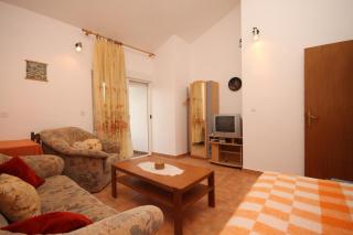 Apartments by the sea Razanj, Rogoznica - 7517 - 1