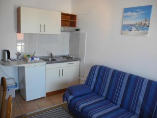 ELMA Apartments in a quiet area - 4