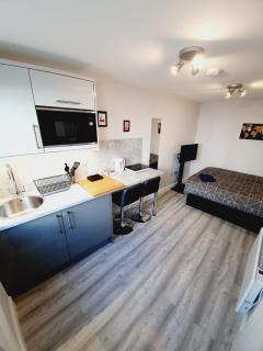 Southend on Sea - Westcliff Studios - Great Location - 3