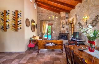 Amazing Villas In Crete Villa Asteri - Traditional Elegant Villa - Astérion - 4