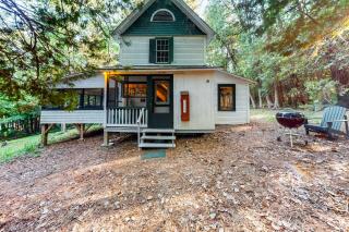 Garden Island's - Charlotte - 0