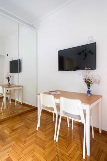 Newly renovated studio downtown Athens! - Atene - 3